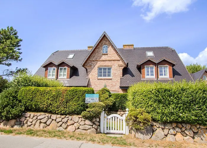 Semesterbostad Haus Moin *